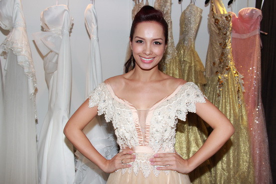 Thúy Hạnh. Thúy Hạnh.