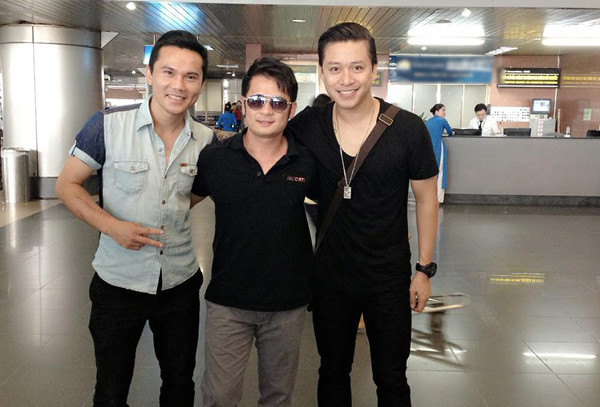 Anh Tú , Bằng Kiều và Tuấn Hưng thân thiết với nhau như anh em một nhà Anh Tú , Bằng Kiều và Tuấn Hưng thân thiết với nhau như anh em một nhà