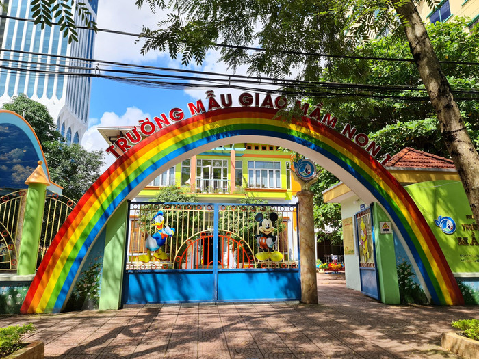 Uỷ ban nhân dân quận Hồng Bàng yêu cầu Hiệu trưởng Trường Mẫu giáo Mầm non 1 kiểm điểm trách nhiệm và trả lại tiền phụ huynh (Ảnh: Lã Tiến)