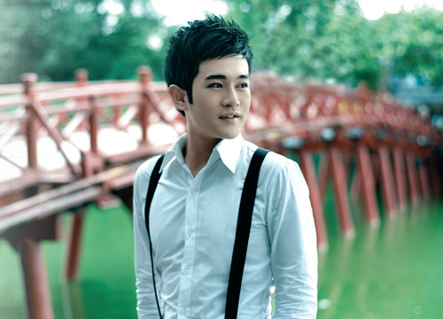 Minh Quân sẽ tham dự đêm nhạc từ thiện "Cơn bão" Minh Quân sẽ tham dự đêm nhạc từ thiện "Cơn bão"