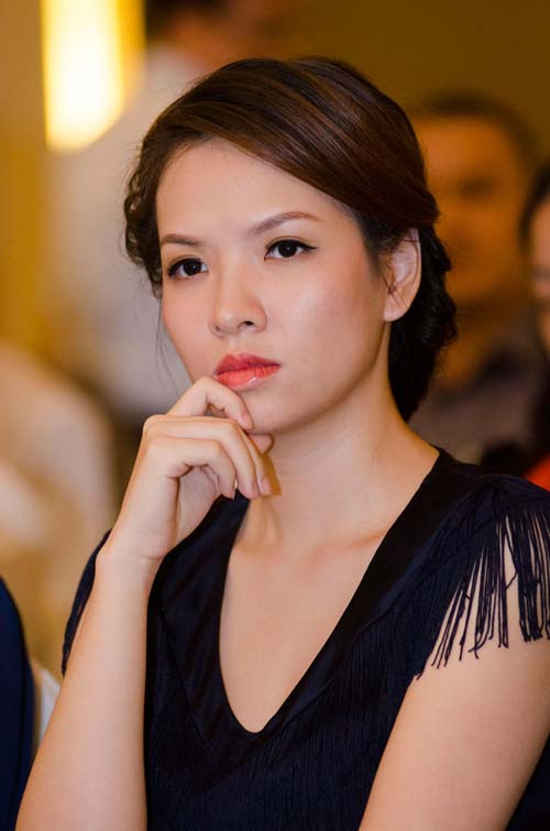 Đan Lê rất chăm chú lắng nghe những chia sẻ từ các CEO khác