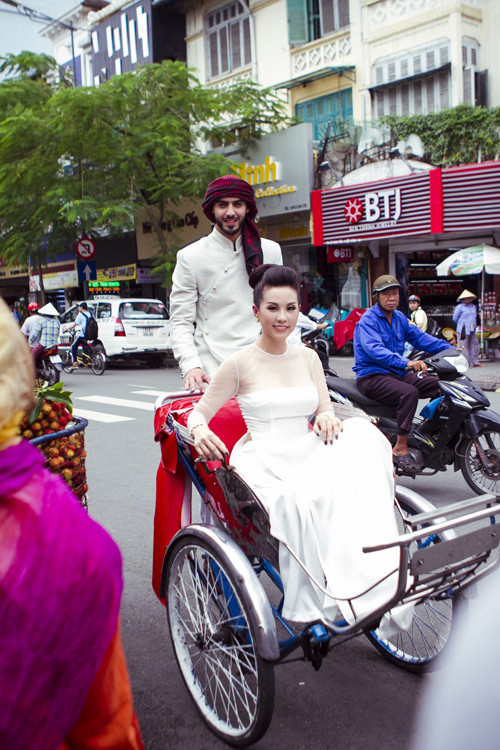 Hay chạy xích lô thăm thú Sài Gòn...