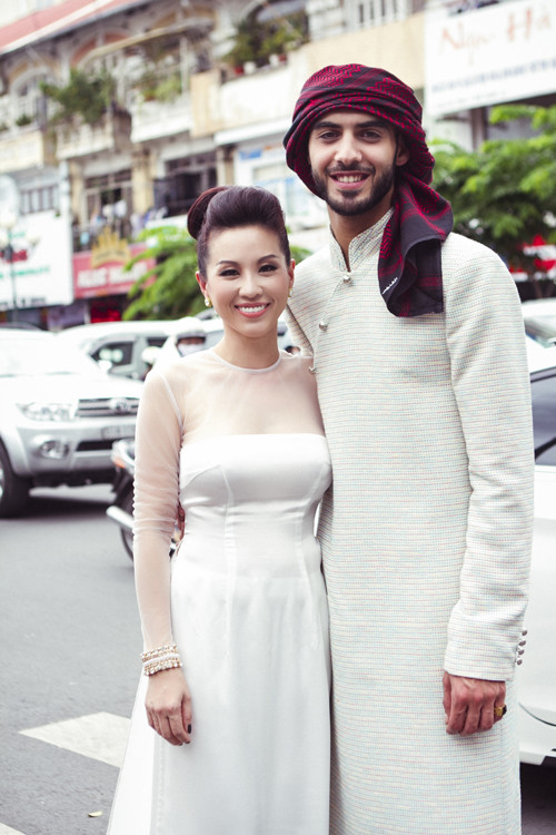 Sau khi trở thành người đồng hành cùng Omar hiện Thu Hoài và chàng trai người Ả Rập này vẫn giữ được tình bạn khá thân thiết.