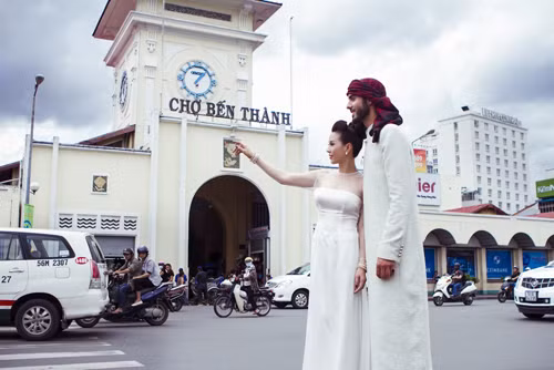 Vì những lùm xùm không đáng có nên những hình ảnh này đã được Hoa hậu Thu Hoài bí mật lưu giữ. Tuy nhiên với ý nghĩa của bộ ảnh đã được ekip dồn nhiều tâm huyết thực hiện nhằm ghi lại những hình ảnh đẹp về một Sài Gòn yên bình nên Hoa hậu Thu Hoài đã quyết định tung ra.