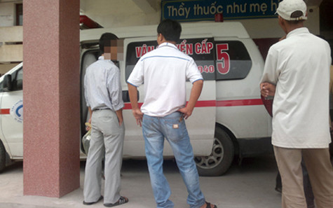 H. được chuyển từ BVĐK Hà Tĩnh lên Viện Bỏng quốc gia