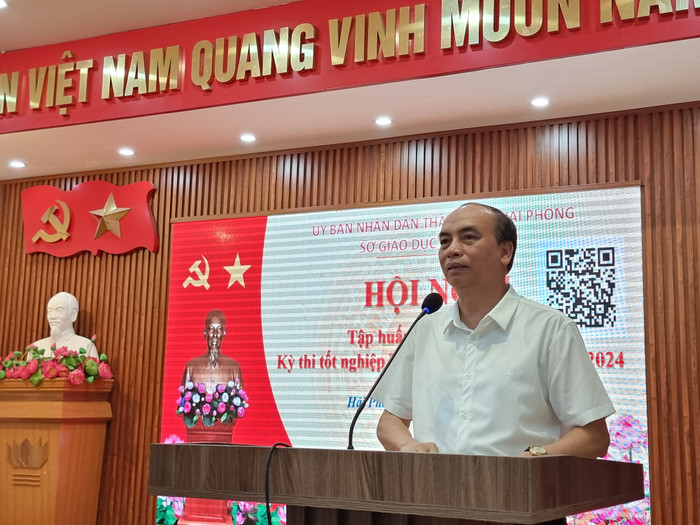 Ông Đỗ Văn Lợi - Phó giám đốc Sở Giáo dục và Đào tạo Hải Phòng phát biểu tại hội nghị tập huấn (Ảnh: LT) 1000005765.jpg