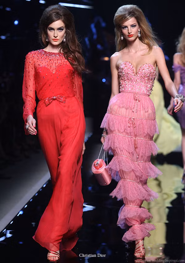 Phong cách Christian Dior giúp tôn lên vẻ đẹp ngọt ngào, mềm mại của người phụ nữ, đồng thời biến họ thành nữ hoàng của bữa tiệc. (Ảnh: ML) Xem thêm: Thời trang công sở/ Váy dạ hội/ Váy xinh chào hè/ Thời trang Sao.