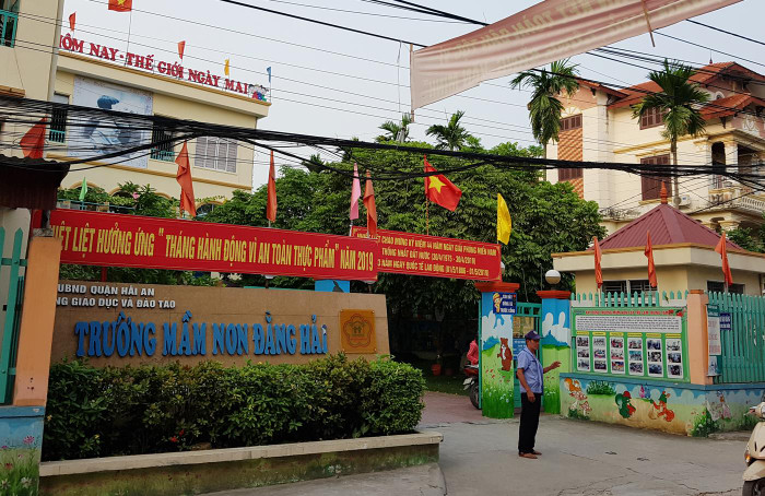 Hiệu trưởng Trường mầm non Đằng Hải có đi du lịch Hàn Quốc nhưng lại nói dối phóng viên (Ảnh: Lã Tiến) Hiệu trưởng Trường mầm non Đằng Hải có đi du lịch Hàn Quốc nhưng lại nói dối phóng viên (Ảnh: Lã Tiến)