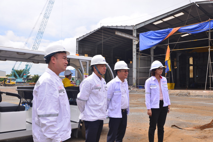 Đoàn Trường Đại học Hàng hải Việt Nam tham quan cơ sở vật chất của Tổng Công ty PTSC Đoàn Trường Đại học Hàng hải Việt Nam tham quan cơ sở vật chất của Tổng Công ty PTSC