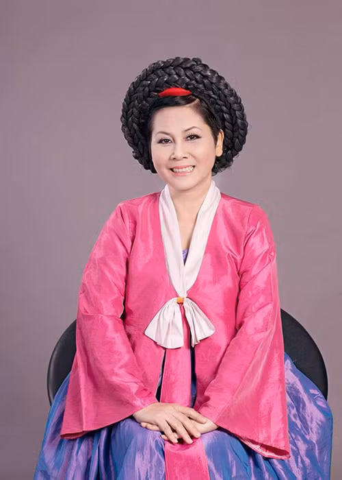 Diễn viên Minh Hằng