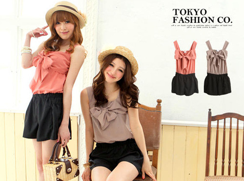 Có thể kết hợp playsuit cùng áo voan điệu đà hoặc áo pull cotton. (Ảnh: YS) Xem thêm: Bộ sưu tập váy xinh chào hè 2012/ Phong cách Sao Hàn. Có thể kết hợp playsuit cùng áo voan điệu đà hoặc áo pull cotton. (Ảnh: YS) Xem thêm: Bộ sưu tập váy xinh chào hè 2012/ Phong cách Sao Hàn.