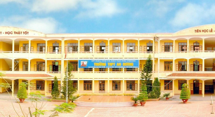Học sinh lớp 10 Trường Trung học phổ thông An Dương (Hải Phòng) tử vong bất thường trên đường đi học (Ảnh: CTV) Học sinh lớp 10 Trường Trung học phổ thông An Dương (Hải Phòng) tử vong bất thường trên đường đi học (Ảnh: CTV)