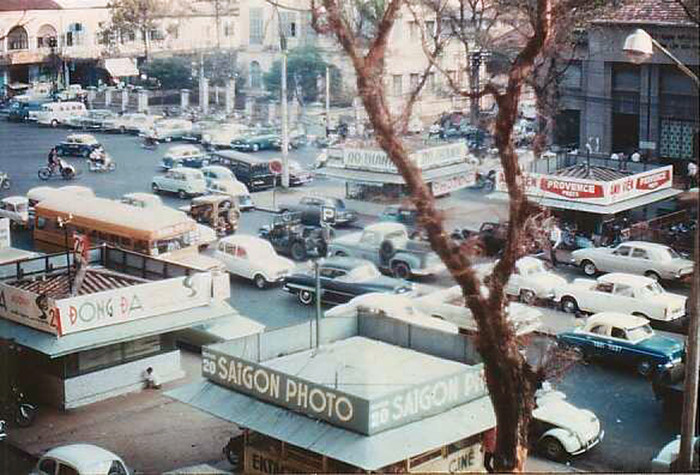 Sài Gòn - đường Nguyễn Huệ 1968-1969. Sài Gòn - đường Nguyễn Huệ 1968-1969.
