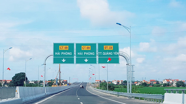 Cao tốc Hạ Long - Hải Phòng trong đó có cầu Bạch Đằng là dự án đặc biệt quan trọng của tỉnh Quảng Ninh, kết nối thuận lợi Quảng Ninh với các tỉnh phía Bắc (Ảnh: Lã Tiến) Cao tốc Hạ Long - Hải Phòng trong đó có cầu Bạch Đằng là dự án đặc biệt quan trọng của tỉnh Quảng Ninh, kết nối thuận lợi Quảng Ninh với các tỉnh phía Bắc (Ảnh: Lã Tiến)