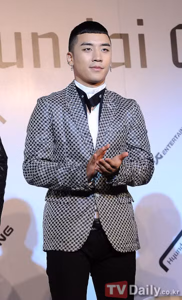 Thành viên Seungri nhóm nhạc nam Big Bang nổi tiếng châu Á. Ảnh. Daily. Thành viên Seungri nhóm nhạc nam Big Bang nổi tiếng châu Á. Ảnh. Daily.