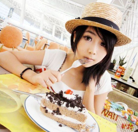 Khoảnh khắc đời thường đáng yêu của người mẫu cosplay. ĐÁP ÁN CHÍNH THỨC CỦA BỘ GIÁO DỤC: TOÀN BỘ ĐÁP ÁN ĐH KHỐI B 2012 -TOÀN BỘ ĐÁP ÁN ĐH KHỐI A 2012 - TOÀN BỘ ĐÁP ÁN ĐH TOÁN, VĂN KHỐI D 2012 -TOÀN BỘ ĐÁP ÁN ĐH KHỐI C 2012 - ĐÁP ÁN ĐH CÁC MÔN NGOẠI NGỮ KHỐI D 2012