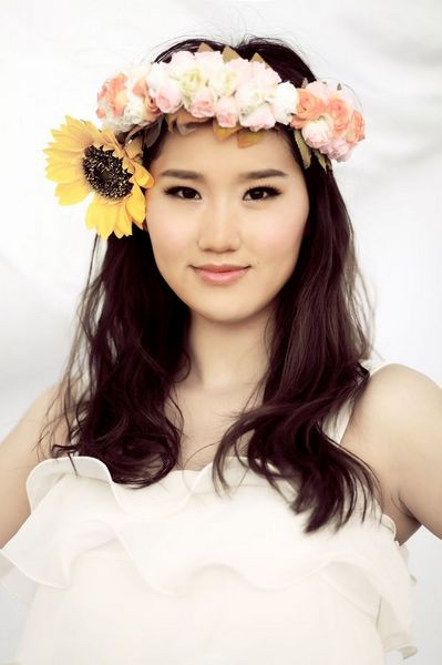 SBD 17 Vương Hải Yến, chiều cao 1,76m, đến từ Cát Lâm. Hiện cô trường Trung học Cát Lâm 2. SBD 17 Vương Hải Yến, chiều cao 1,76m, đến từ Cát Lâm. Hiện cô trường Trung học Cát Lâm 2.