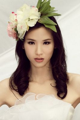 SBD 15 Hồ Tiêu, chiều cao 1,73m, đến từ Bắc Kinh. Hiện cô là sinh viên Viện giáo dục Đại học Glion, Thụy Điển. SBD 15 Hồ Tiêu, chiều cao 1,73m, đến từ Bắc Kinh. Hiện cô là sinh viên Viện giáo dục Đại học Glion, Thụy Điển.