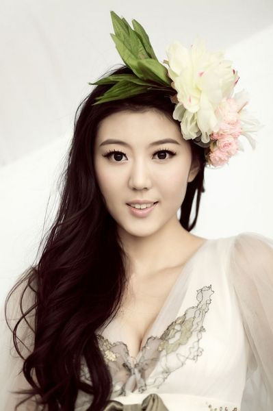 SBD 29 Tôn Kỳ Lộ, chiều cao 1,78m, đến từ Sơn Đông. Cô đang là sinh viên trường Học viện Âm nhạc Thiên Tân. SBD 29 Tôn Kỳ Lộ, chiều cao 1,78m, đến từ Sơn Đông. Cô đang là sinh viên trường Học viện Âm nhạc Thiên Tân.