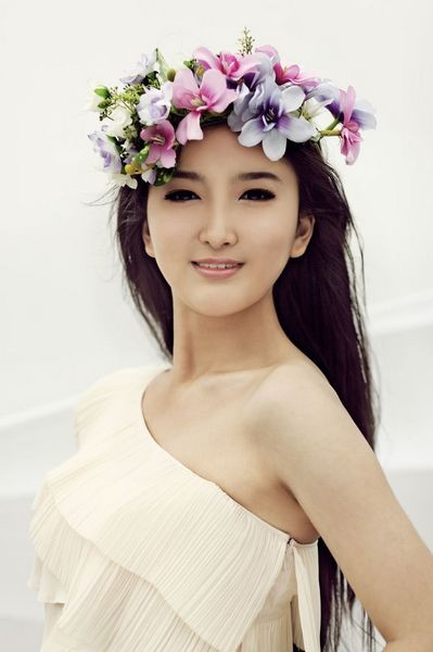 SBD 37 Mã Á Chân, chiều cao 1,80m, đến từ Sơn Đông. Cô đang là sinh viên trường Học viện Tế Ninh. SBD 37 Mã Á Chân, chiều cao 1,80m, đến từ Sơn Đông. Cô đang là sinh viên trường Học viện Tế Ninh.