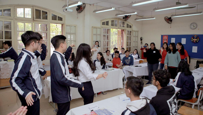 Học sinh Trường Trung học phổ thông Trần Phú – Hoàn Kiếm (Hà Nội) trong giờ học ngoại khóa. Ảnh: NVCC. Học sinh Trường Trung học phổ thông Trần Phú – Hoàn Kiếm (Hà Nội) trong giờ học ngoại khóa. Ảnh: NVCC.