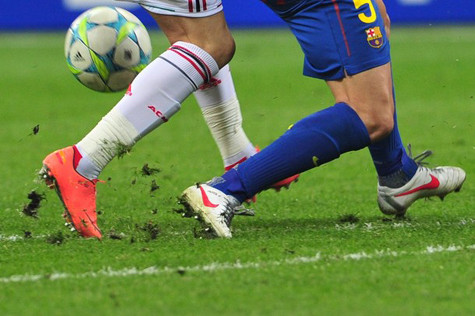 Pep đổ lỗi cho mặt sân San Siro không tốt. Pep đổ lỗi cho mặt sân San Siro không tốt.