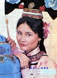 Kiến Ninh công chúa của Cảnh Đại Âm trong Lộc Đỉnh Ký do TVB sản xuất 1984.