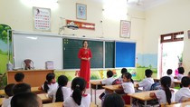 Cô giáo Ngọc Anh luôn biết cách tạo hứng thú cho học sinh trong các bài giảng của mình. (Ảnh: Lã Tiến) Cô giáo Ngọc Anh luôn biết cách tạo hứng thú cho học sinh trong các bài giảng của mình. (Ảnh: Lã Tiến)