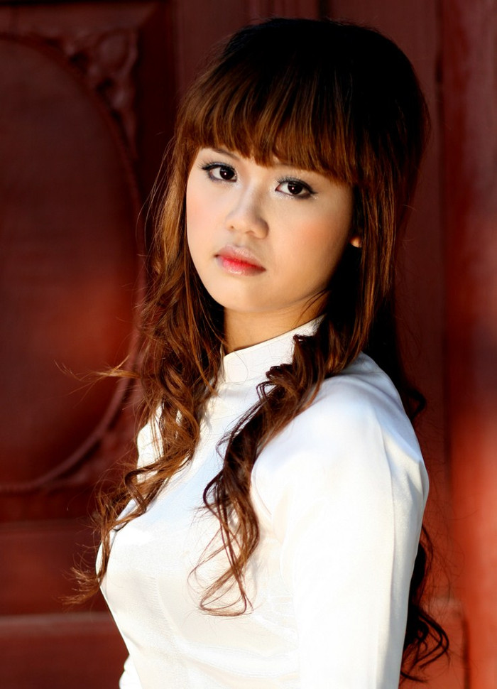 Môn thể thao yêu thích nhất của mình là bơi lội