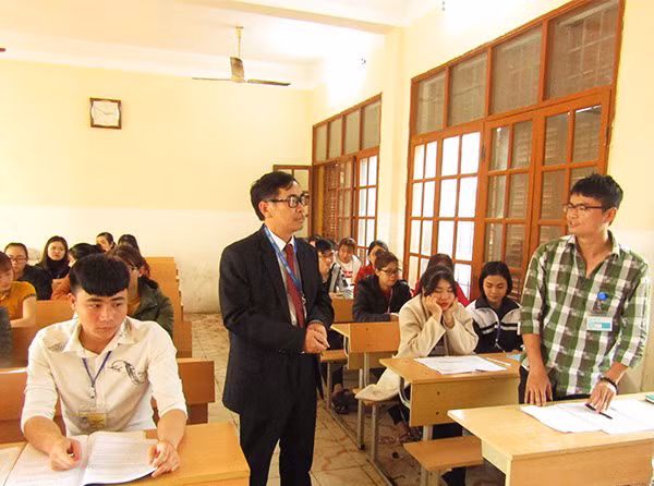 PGS.TS Vũ Đức Long - người thầy có ảnh hưởng sâu sắc, truyền lửa cho học sinh (Ảnh: NVCC)