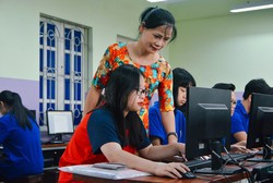 Tháng 11 nghĩ về hạnh phúc của người thầy, niềm vui của học trò ảnh 3