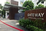 Còn nhiều nghi vấn vụ học sinh Trường Gateway tử vong trong xe đưa đón ảnh 3 Còn nhiều nghi vấn vụ học sinh Trường Gateway tử vong trong xe đưa đón ảnh 3