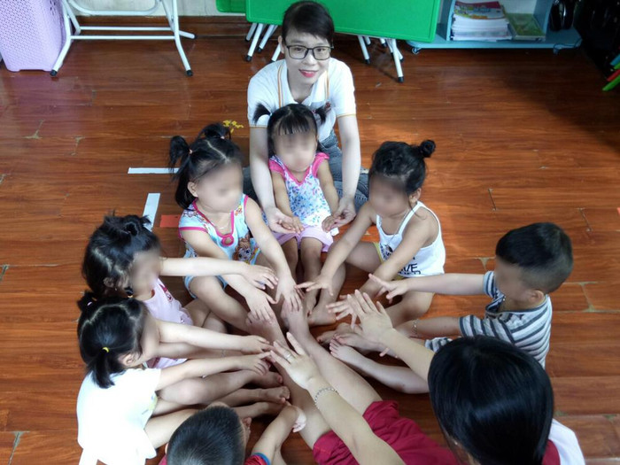 Nên can thiệp sớm cho trẻ từ 18 tháng tuổi sẽ hiệu quả hơn. Ảnh minh họa - Nhân vật cung cấp. Nên can thiệp sớm cho trẻ từ 18 tháng tuổi sẽ hiệu quả hơn. Ảnh minh họa - Nhân vật cung cấp.
