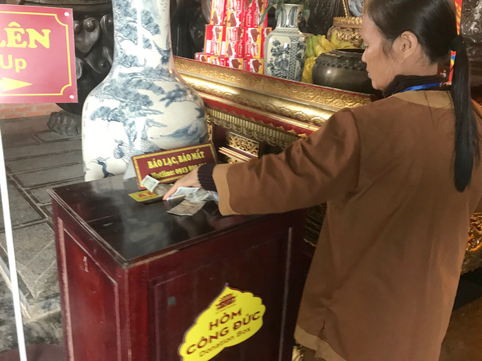 Chùa Bái Đính mới do đại gia Xuân Trường xây dựng có vô số hòm công đức khắp nơi. Ảnh: Tùng Dương. Chùa Bái Đính mới do đại gia Xuân Trường xây dựng có vô số hòm công đức khắp nơi. Ảnh: Tùng Dương.