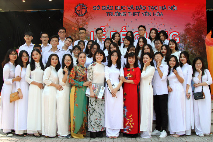 Nhiều đồng nghiệp lúc đó có nói với tôi rằng lớp của tôi cứ như lớp chuyên Sinh học, các em hào hứng, thích thú và đạt kết quả rất cao. Ảnh: Nhân vật cung cấp. Nhiều đồng nghiệp lúc đó có nói với tôi rằng lớp của tôi cứ như lớp chuyên Sinh học, các em hào hứng, thích thú và đạt kết quả rất cao. Ảnh: Nhân vật cung cấp.
