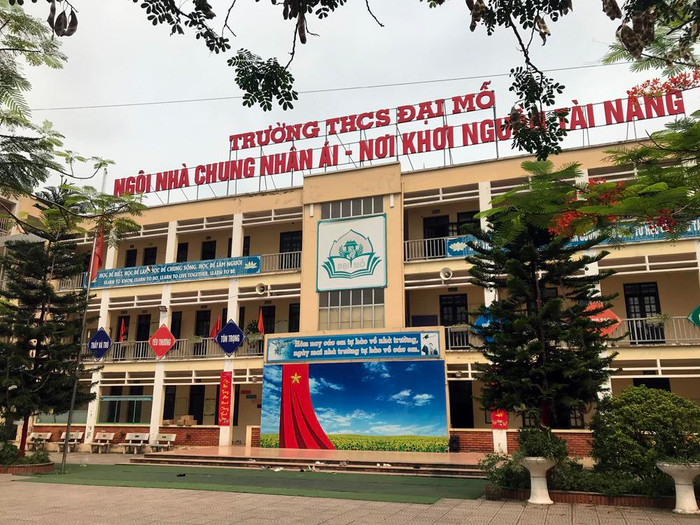 Chỉ mất 3 năm là các em học sinh vừa có bằng cấp 3 lại có nghề trong tay, lúc đó các em có thể tự phát triển kinh tế cho bản thân với nghề đã được học. Ảnh: Tùng Dương. Chỉ mất 3 năm là các em học sinh vừa có bằng cấp 3 lại có nghề trong tay, lúc đó các em có thể tự phát triển kinh tế cho bản thân với nghề đã được học. Ảnh: Tùng Dương.