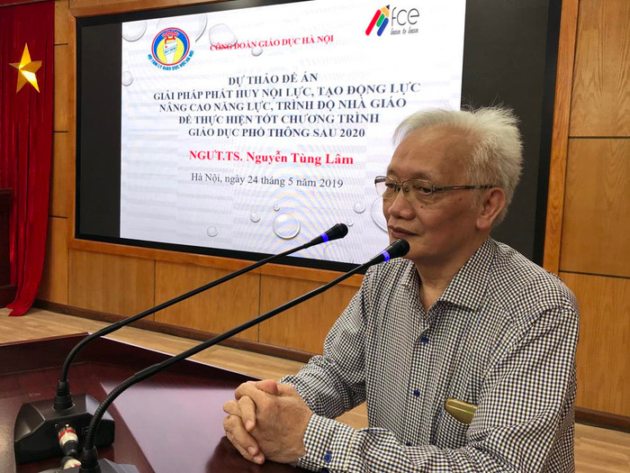 Nhà giáo ưu tú Tiến sĩ Nguyễn Tùng Lâm - Chủ tịch Hội Tâm lý Giáo dục học Hà Nội phát biểu tại Hội thảo. Ảnh: Tùng Dương. Nhà giáo ưu tú Tiến sĩ Nguyễn Tùng Lâm - Chủ tịch Hội Tâm lý Giáo dục học Hà Nội phát biểu tại Hội thảo. Ảnh: Tùng Dương.