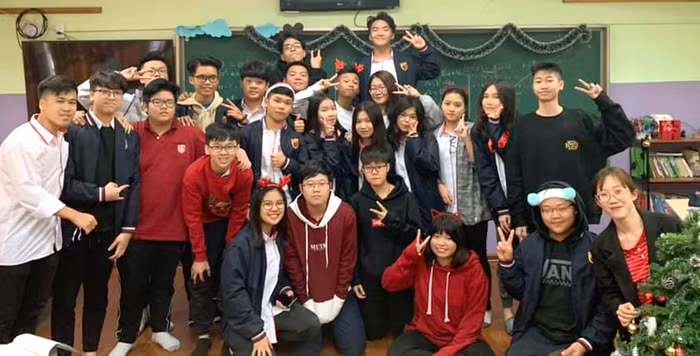 Với tôi, công tác giáo viên chủ nhiệm là một việc khó, không phải đơn giản chỉ là việc chuyên môn và còn phải giỏi về công tác tâm lý, thấu hiểu được học sinh, động viên và nhắc nhở đúng lúc.