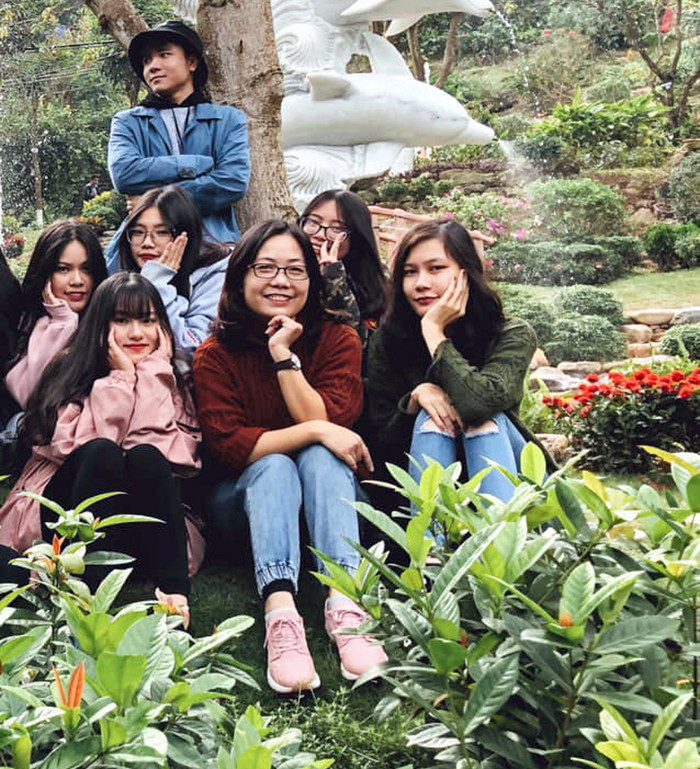 Mọi giá trị giáo dục đều nằm trên nền tảng yêu thương và tôn trọng hạnh phúc của học sinh. Ảnh: HNT.