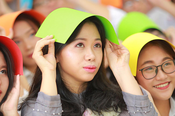 Từ câu nói của thầy hiệu trưởng thì thực sự sau đó tôi đã trưởng thành, tôi đã thay đổi về phương pháp Giáo dục cũng như trong cách tiếp cận học sinh. Ảnh: Cô Lương cung cấp. Từ câu nói của thầy hiệu trưởng thì thực sự sau đó tôi đã trưởng thành, tôi đã thay đổi về phương pháp Giáo dục cũng như trong cách tiếp cận học sinh. Ảnh: Cô Lương cung cấp.