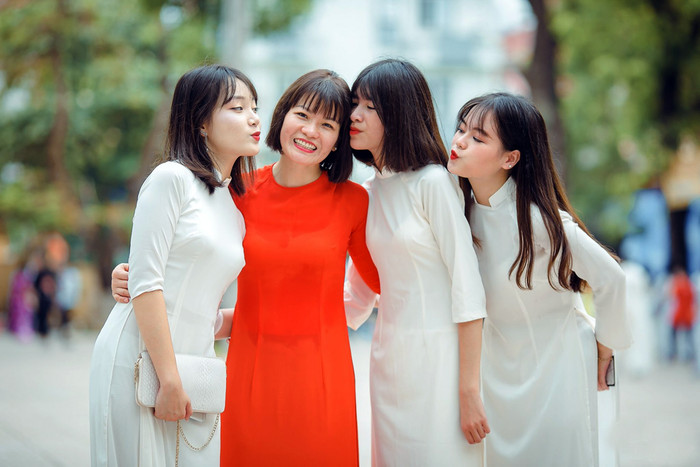 Giáo viên chủ nhiệm ngoài việc truyền đạt tri thức thì họ cần phải có nhiều kỹ năng rất tốt, hiểu được tâm lý lứa tuổi học sinh và đó là điều cực kỳ quan trọng. Ảnh: Nhân vật cung cấp. Giáo viên chủ nhiệm ngoài việc truyền đạt tri thức thì họ cần phải có nhiều kỹ năng rất tốt, hiểu được tâm lý lứa tuổi học sinh và đó là điều cực kỳ quan trọng. Ảnh: Nhân vật cung cấp.