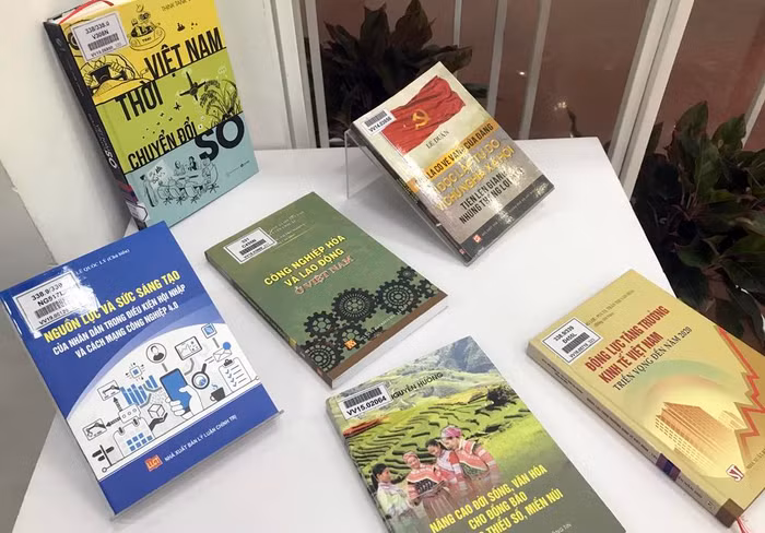 Dấu ấn của Chủ tịch Hồ Chí Minh trong tất cả mọi lĩnh vực đời sống. Ảnh: Tùng Dương.