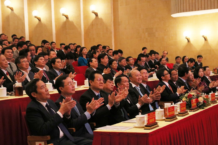 Các đại biểu tham dự hội nghị Các đại biểu tham dự hội nghị