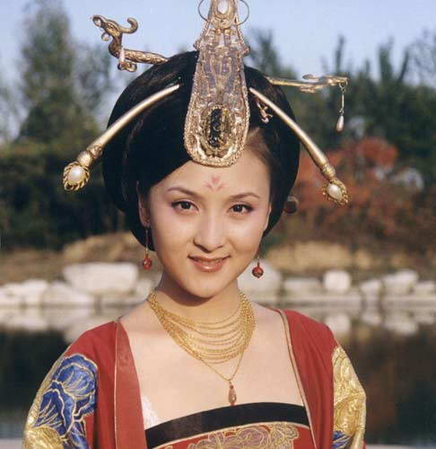 Thái Bình công chúa trong "Địch Nhân Kiệt phong tỏa biên quan" do Lạc Gia Đồng thủ vai. Thái Bình công chúa trong "Địch Nhân Kiệt phong tỏa biên quan" do Lạc Gia Đồng thủ vai.