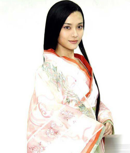 Quách Thiện Ni trong Tranh Bá Truyền Kỳ (2007).