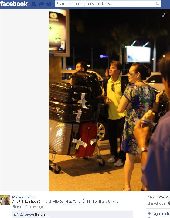 HLV Đàm Vĩnh Hưng của The Voice Việt đã trở về Việt Nam sau những ngày rong ruổi trên đất Mỹ. HLV Đàm Vĩnh Hưng của The Voice Việt đã trở về Việt Nam sau những ngày rong ruổi trên đất Mỹ.