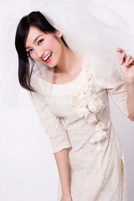 Trương Tri Trúc Diễm từng tham dự cuộc thi Hoa hậu Quốc tế lần thứ 51 (Miss International 2011), có mặt trong danh sách top 50 người đẹp nhất trên thế giới...