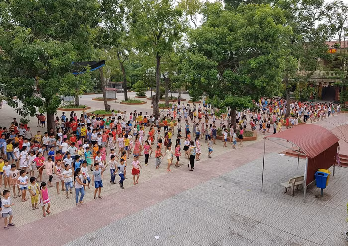 Nhiều trường học tại Hải Dương đang thiếu giáo viên đứng lớp (Ảnh: Lã Tiến)