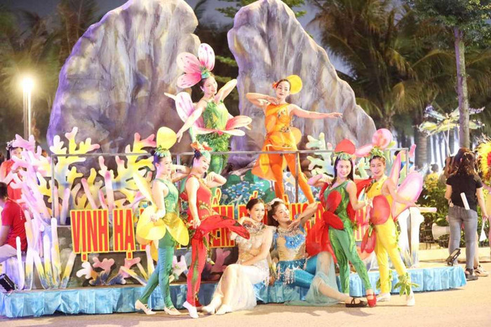 Chương trình có chủ đề “Hạ Long - Kỳ quan bừng sáng cùng SEA Games 31” (Ảnh: CTV) Chương trình có chủ đề “Hạ Long - Kỳ quan bừng sáng cùng SEA Games 31” (Ảnh: CTV)