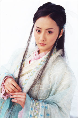 Trần Đức Dung trong Tiếu ngạo giang hồ phiên bản 2000. Trần Đức Dung trong Tiếu ngạo giang hồ phiên bản 2000.